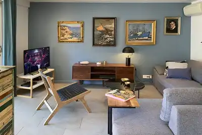 Image de Collioure - 80m2 +terrasse +garage - 6 personnes - accès direct à la plage