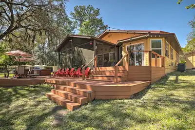Image de Nouveau! Lake Hutchinson Home - Bbq & Firepit!