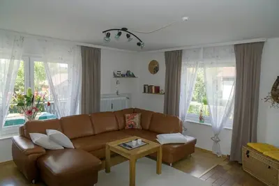 Appartement confortable (110m2) avec balcon et poêle en faïence
