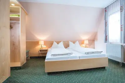 Image de Appartement moderne et confortable (40 m²) avec Wi-Fi gratuit