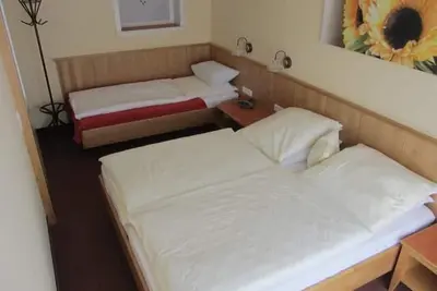 Image de Appartement confortable près de la forêt