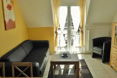 Image de Appartement situé dans un petit paradis entouré de prairies, de champs et de forêts