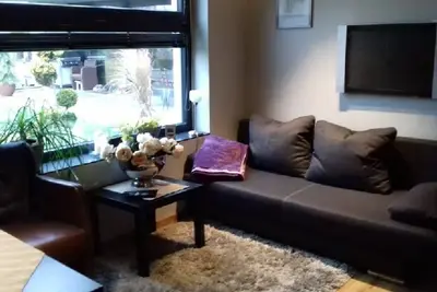 Image de Appartement confortable avec sa propre terrasse ensoleillée