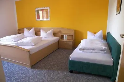 Image de Appartement confortable avec balcon privé et carte d'invité gratuite du système Guti