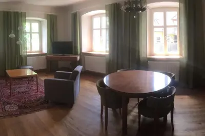 Image de Appartement d'école dans l'ancienne école et mairie