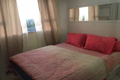 Image de Confortable comme maison complète spacieuse dans un endroit sécurisé