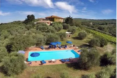 Image de Agriturismo in Chianti avec piscine \"Foresta 2\"