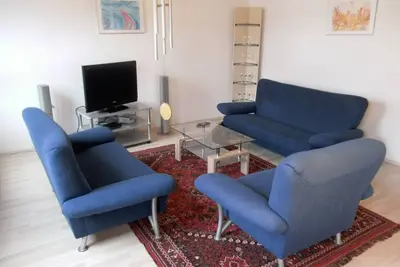 Image de Grande distribution de l'espace généreux Lumineux appartement de confort. Notre appartement de bien-être