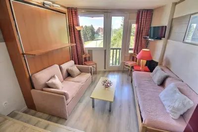 Image de Très  plaisant 2-3 pièces 6 Personnes- Kit couchage fourni