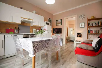 Image de Luchon Appartement T2 Centre-Ville Jardin Wifi #1