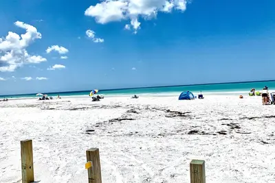 Image de Piscine chauffée en cage, à 5 minutes en voiture des États-Unis n ° 1 Beach Siesta Key Beach,