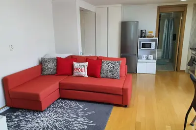 Image de Mod. spacieux appartement, idéal pour les nomades numériques