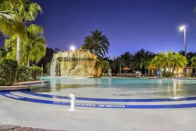 Image de 1 Bdrm~ Mystic Dunes Resort~ Near Disney~ 600 Acres~ Golf Resort~ Pools & More