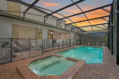 Image de Notre objectif est de rendre votre séjour agréable! 20 personnes - avec piscine chauffée et spa