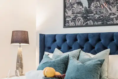 Image de Maison de luxe Ă Kensington avec 3 lits et jardin
