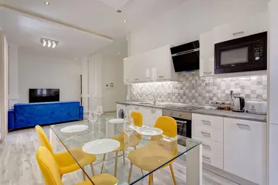 Image de Stylish 2 Bedroom Apartment in an Amazing Location