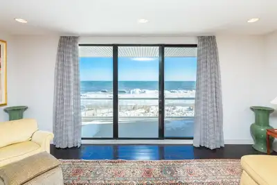 Image de Beach Retreat - 2 / Bed 2 / Bath Condo Ocean Views