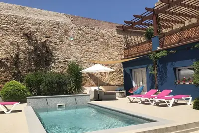 Image de Maison de vacances confortable avec piscine