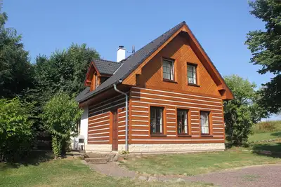 Image de Villa individuelle de luxe avec sauna et poêle à bois et vue imprenable sur les terres agricoles