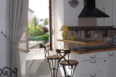Image de Annecy Coquet Meuble T2, Prox Lac, Vieille Ville, 2 Velos