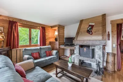 Appartement Confort 2 Chambres, Cheminée, Balcon, Garage - Megève Rochebrune