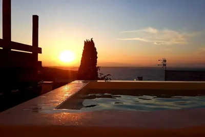 Image de Maison avec vue imprenable sur la mer