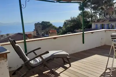 Image de la tortue: Vue exceptionnelle sur la mer, baignade et randonnée sur place