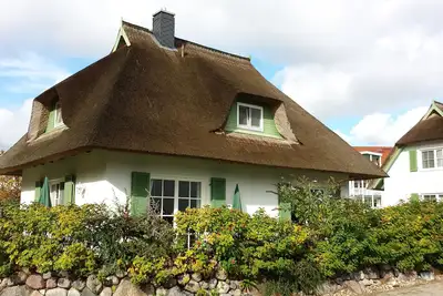 Image de Exclusif maison de vacances sous le chaume, près de la plage jusqu'à 6 personnes, cheminée, jardin,