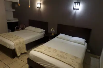 Image de Chambre confortable et centrale