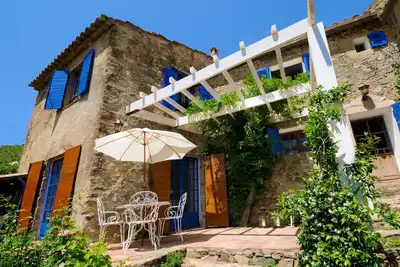 Image de Maison de charme dans le village de Ramatuelle avec jardin
