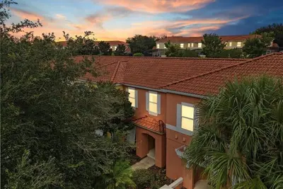 Image de 3 chambres / 2. 5 Bath Resort (3120yl)