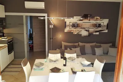 Superbe appartement dans le centre de Moniga avec Wifi