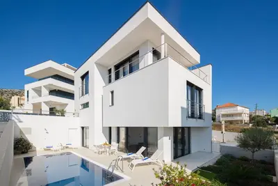 Image de Luxury Villa Nautica Terza with Pool