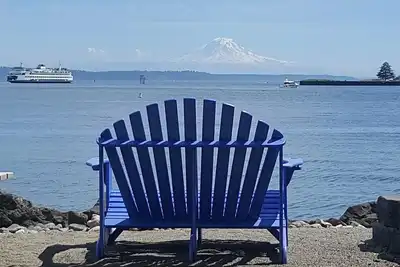 Image de Nouvelle Liste! Bord de l'eau Beachhouse sur Bainbridge Island, Wa