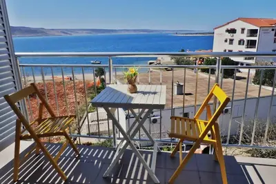 Image de Appartement de vacances avec climatisation et vue sur la mer