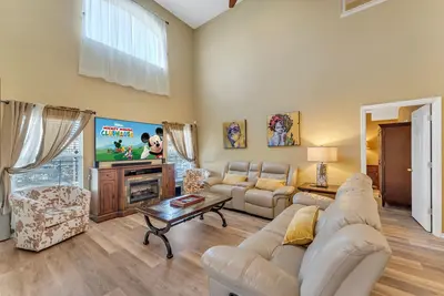 Image de Villa 5br Avec Piscine, 2 Chambres Disney, Salle De Jeu, Alarme, Resort Gated, 8 Mille De Disney