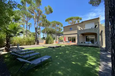 Image de Grand Appartement Tout Confort Avec Piscine