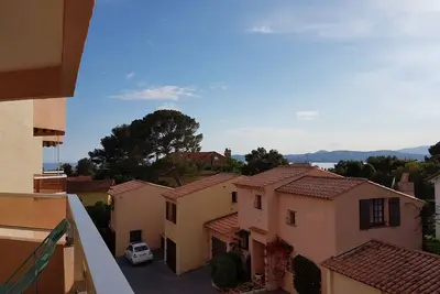 Image de Appart Vue mer centre de saint Raphaël