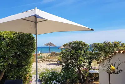 Image de Studio 2* N° 8 pour 4 pers. Vue Mer en Rdc avec terrasse privée, parking gratuit
