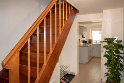 Image de Une maison entière - maison de vacances tranquille pour les touristes et les mécaniciens