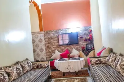 Image de Chambre orientale dans un appartement marocain traditionnel