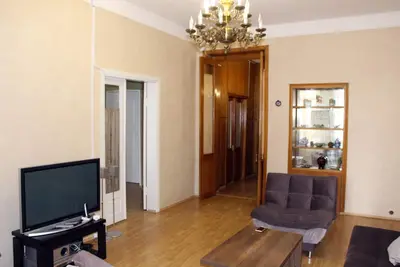 Image de Spacieux et confortable, à proximité des principaux sites touristiques de la ville.