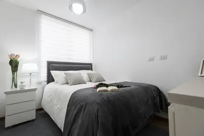 Image de Boutique Apartment JesusMaria \/ 06guests \/ FireTv Cube
