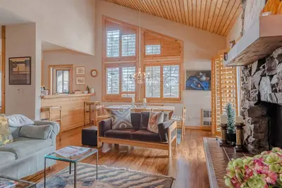 Image de Restez au cœur de Sun Valley Village - de superbes vues et beaucoup de lumière