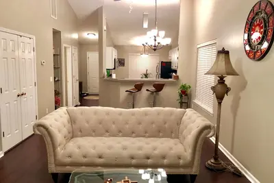 Image de Maison propre et spacieuse de 2 chambres