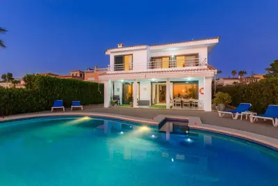Image de YourHouse Somni, villa avec vue sur la mer à Majorque sud