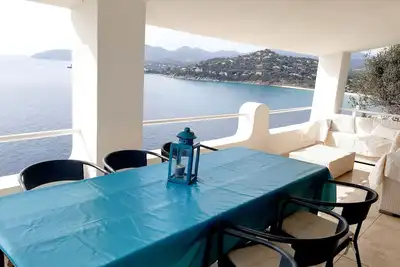 Image de Villa Chiaro di Luna - indépendante avec accès direct à la mer