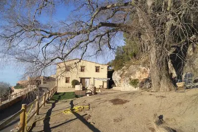Image de Ferme catalane dans la chaîne de montagnes pré-côtière de Tarragone