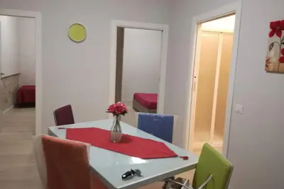 Image de Casa vazanze Margherita, appartement, 4 lits, 2 chambres, salle de bains, cuisine.