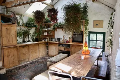 Image de Hapus Yurt Luxury Yurts & Barn